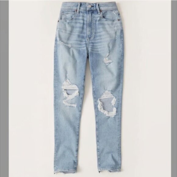 A&F Curve Love High Rise Super Skinny Ankle Jeans - Picture 2 of 9